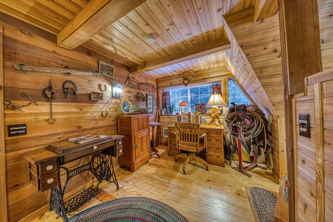Clear Creek Cabin Welches Eksteriør billede